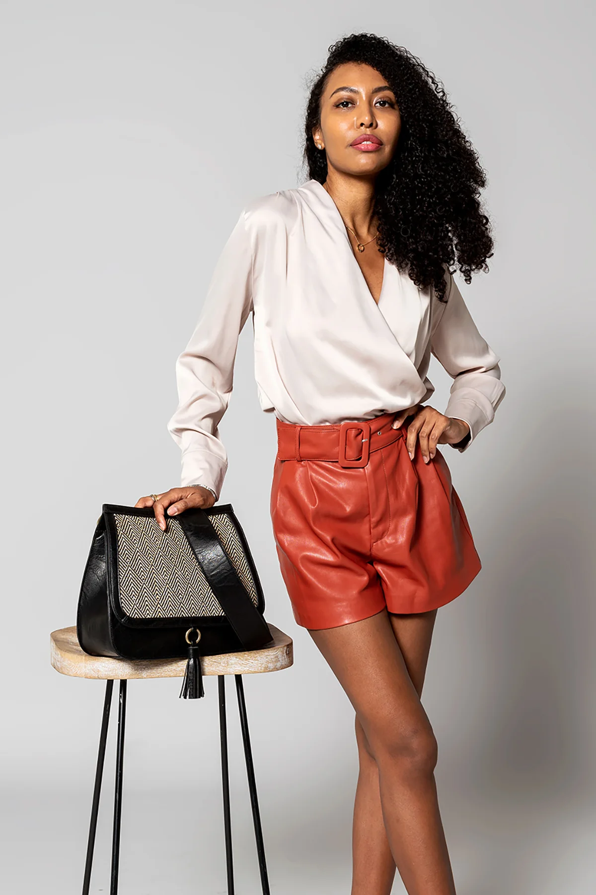 Bailey Vegan Contrast Crossbody - Image 3