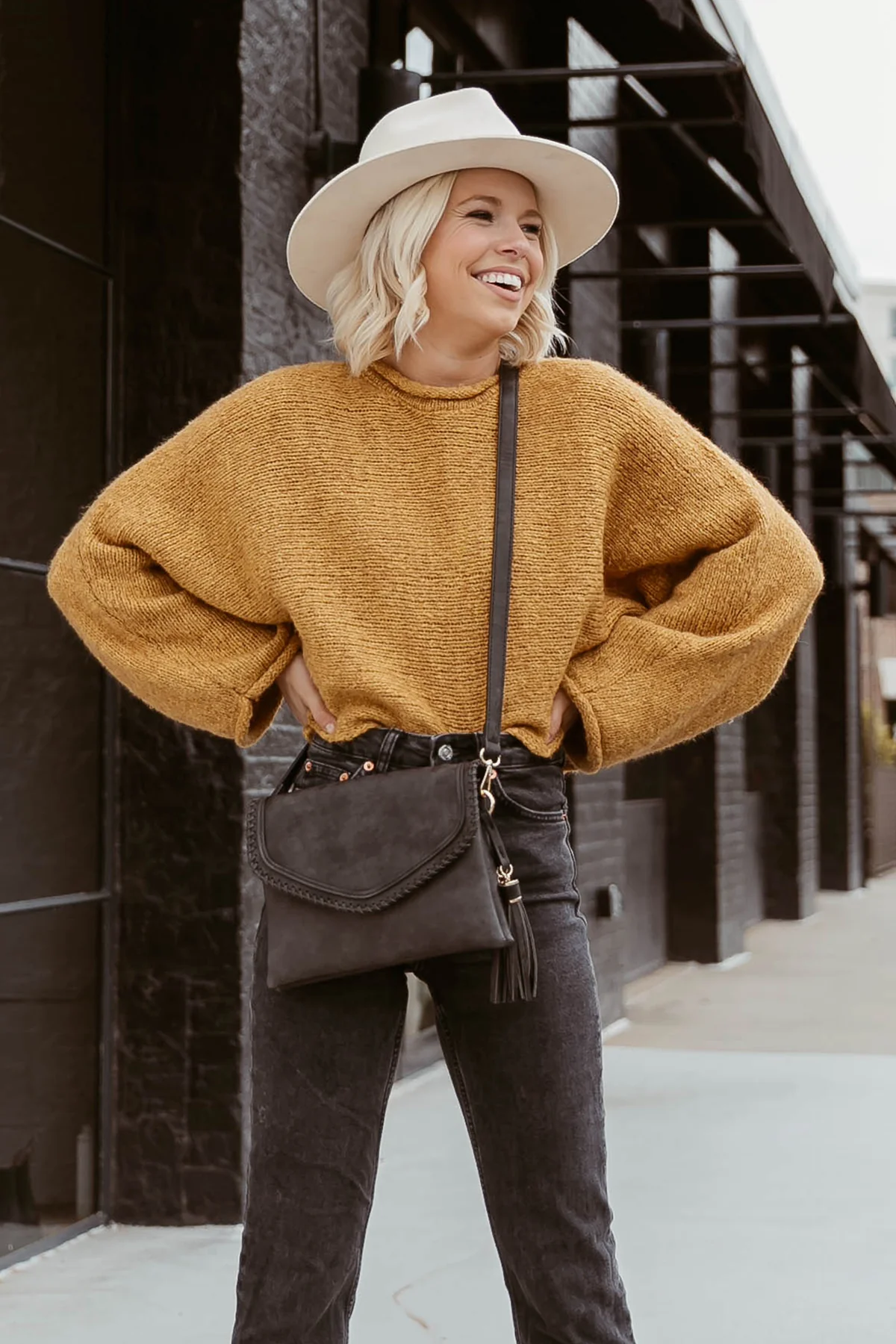 Sloane Vegan Crossbody - Image 12